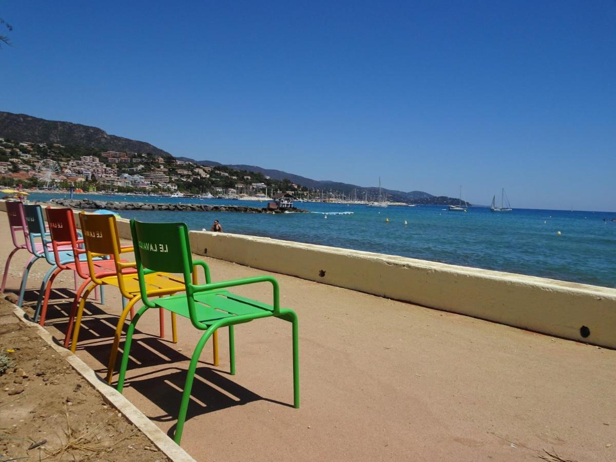 T3 150 M De La Plage, Climatisation, Piscine Et Parking Privatif - Le Lavandou Apartment Exterior foto